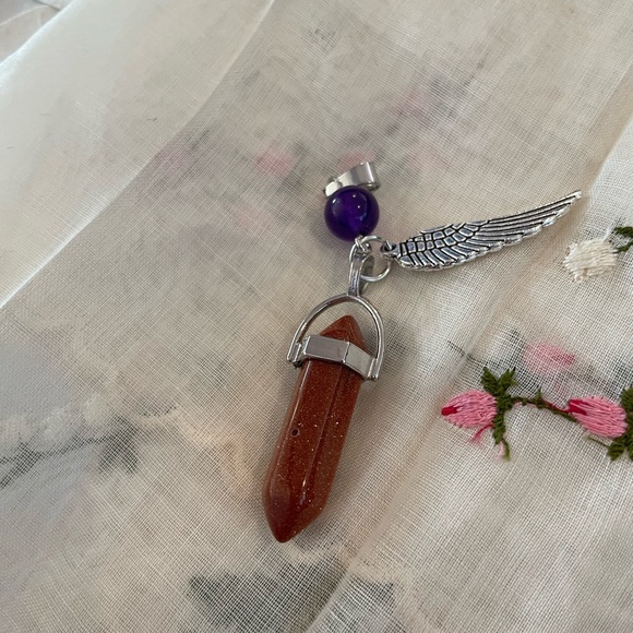 NWOTS Goldstone Crystal Point Pendulum pendant Angle Wing & purple bead for luck - Picture 2 of 4
